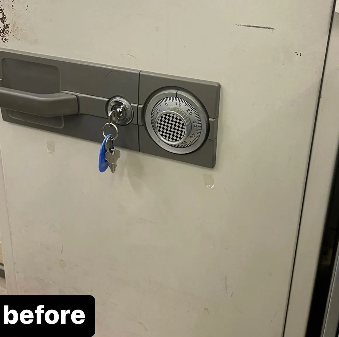 【業務用金庫！実は頑丈！金庫破錠はNATY 株式会社で】