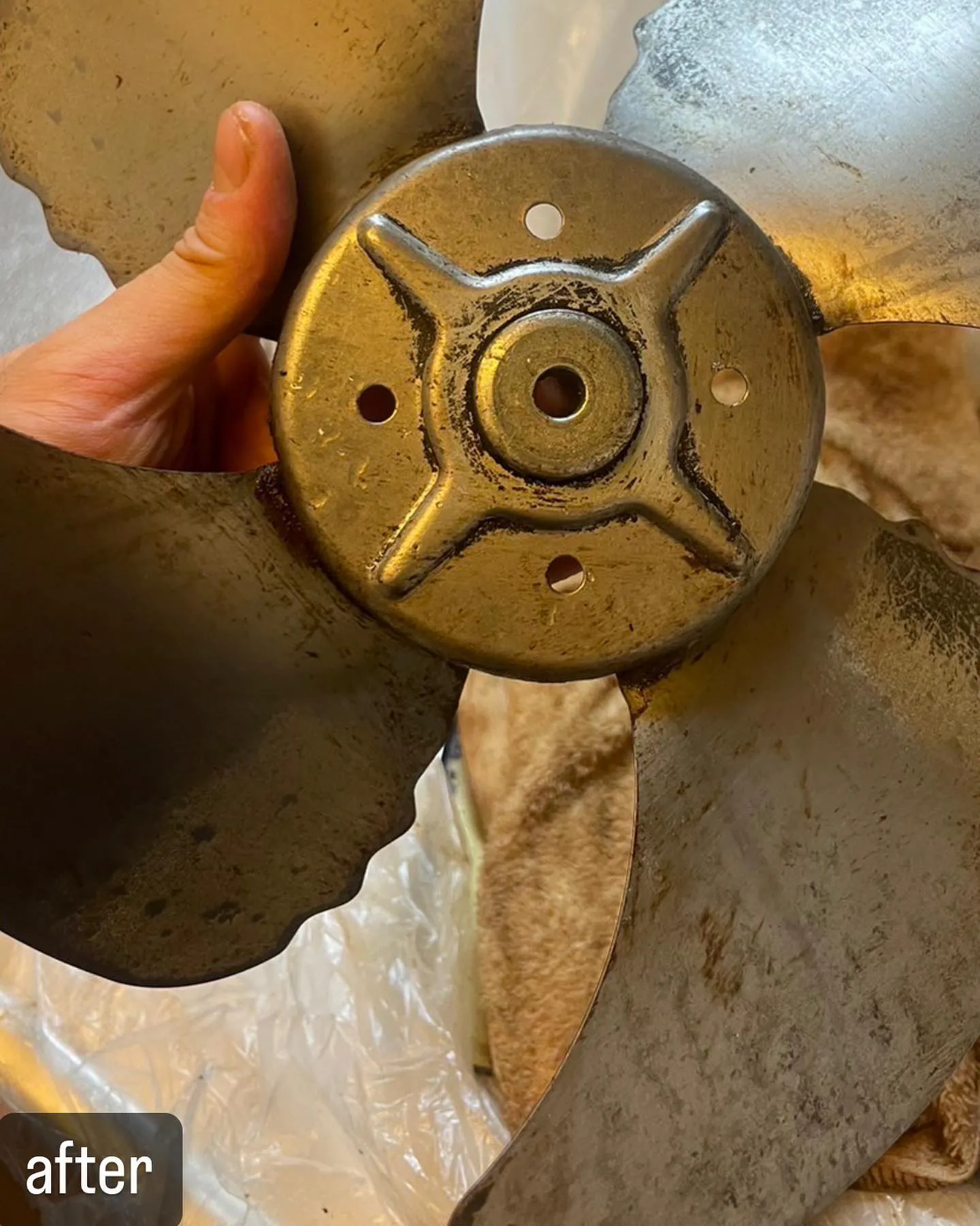 【換気扇の清掃！お任せください！ハウスクリーニングならNAT...