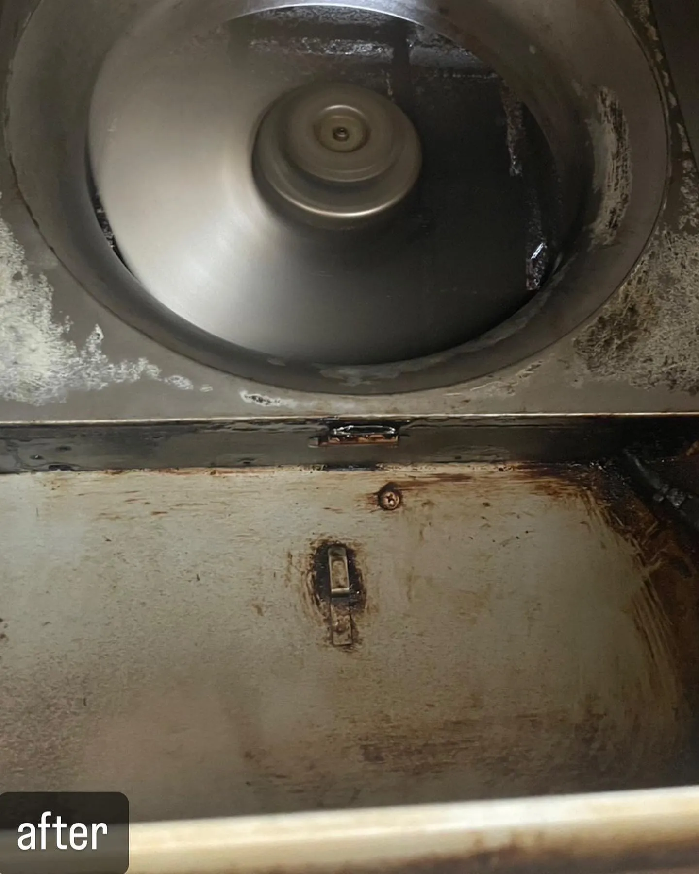 【換気扇の清掃！かなり綺麗に！ハウスクリーニングならNATY...